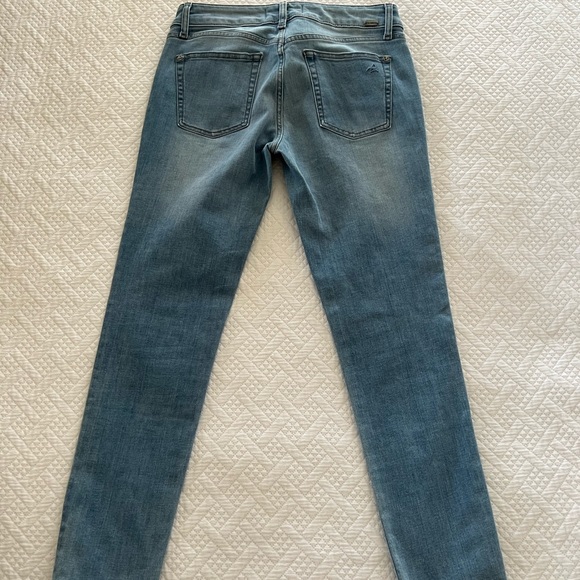 DL 1961 Instasculpt cropped - Picture 6 of 16